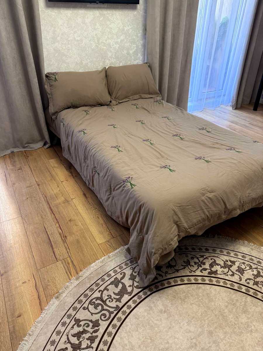 1880043029788693