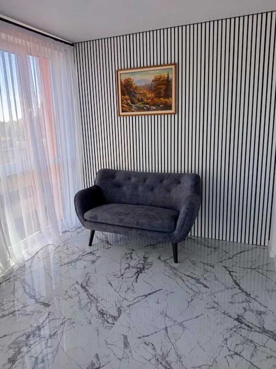 1880047003501354