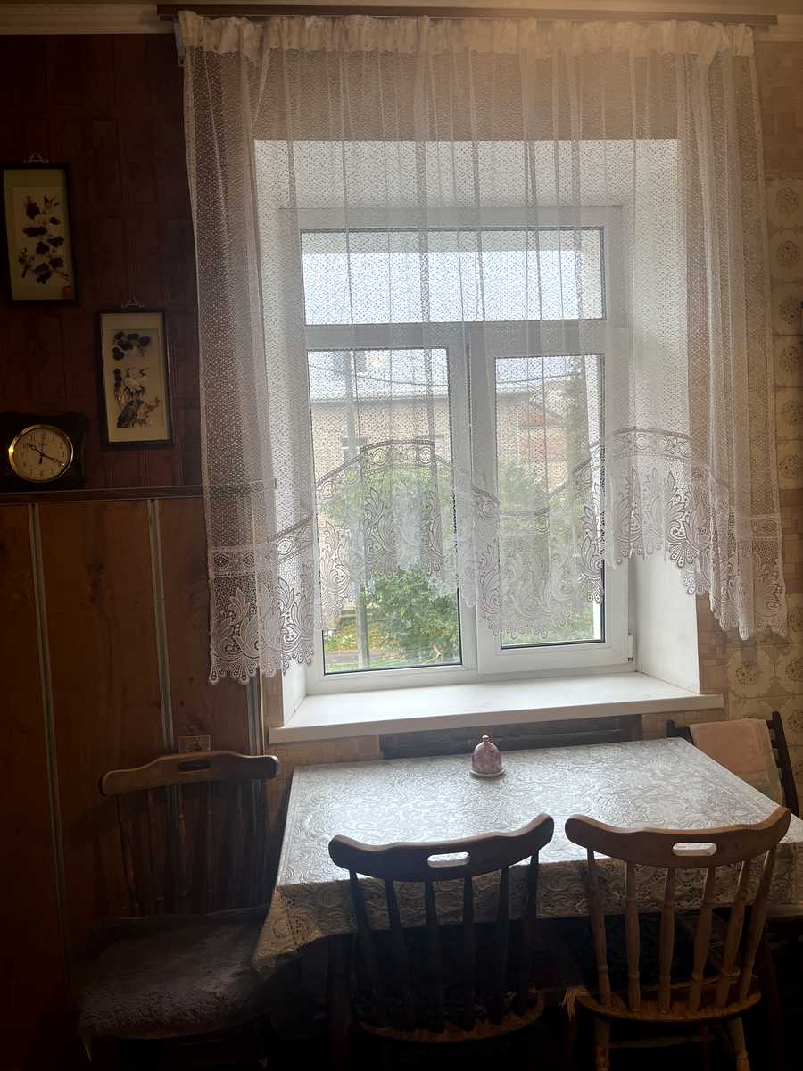 1880048799661869