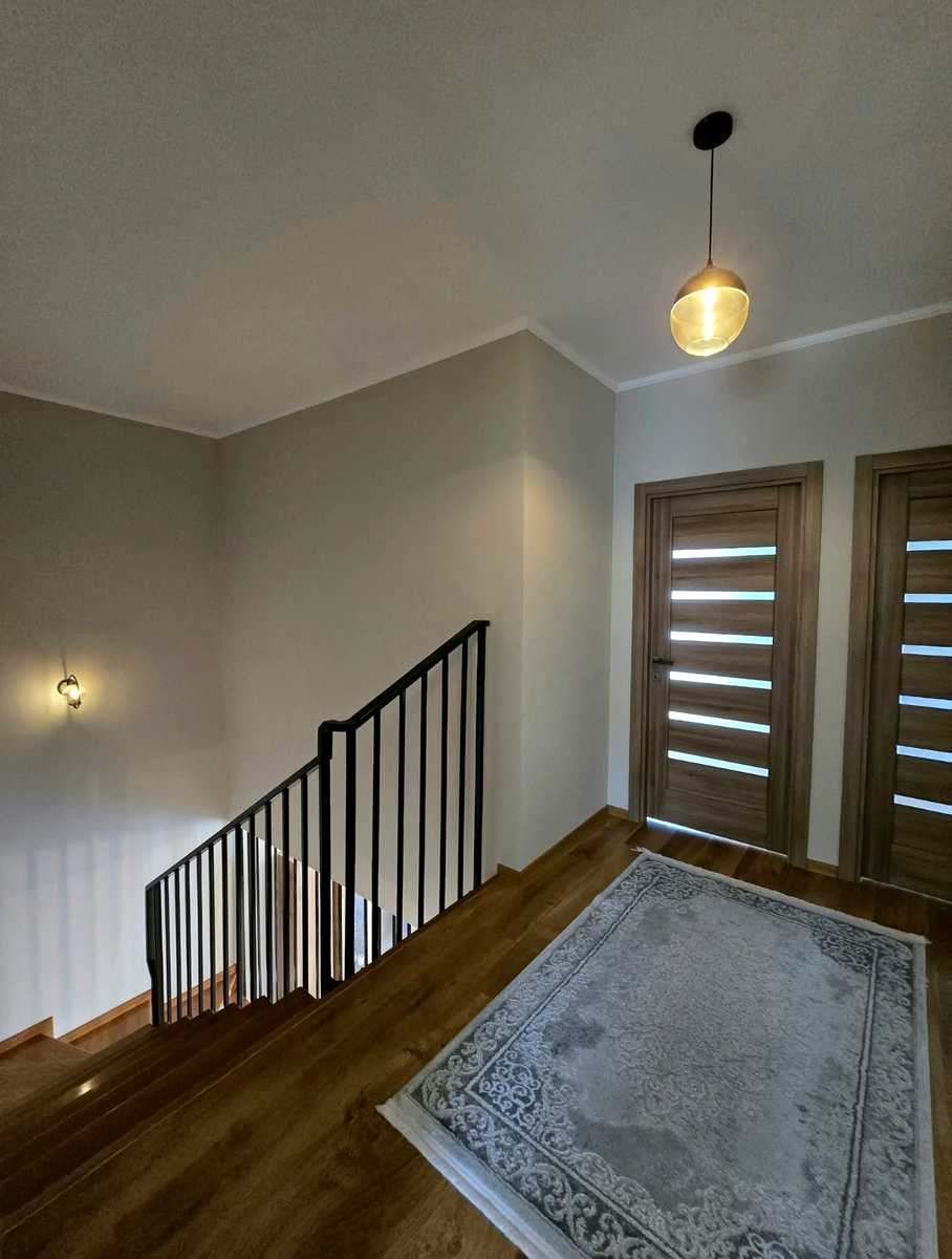 1880051418736429