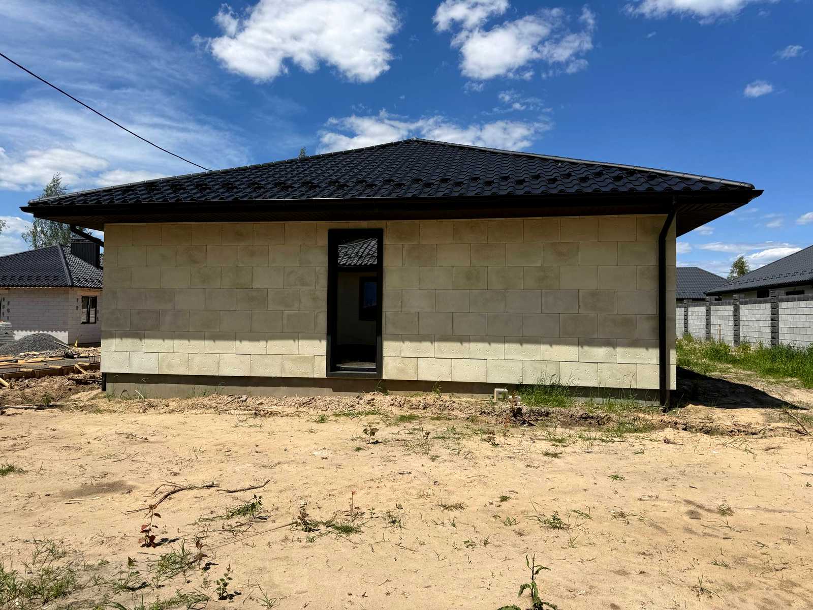 1880054146835315