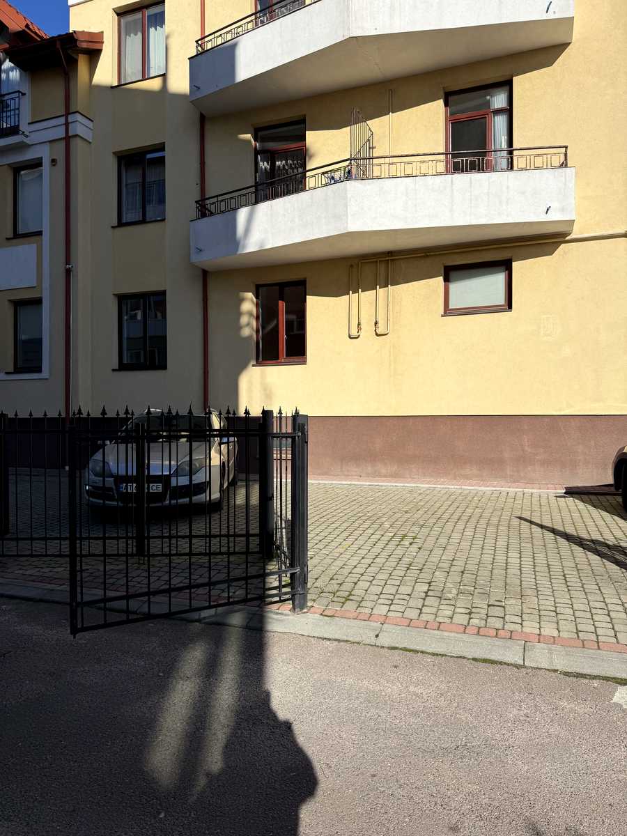 1880054256064430