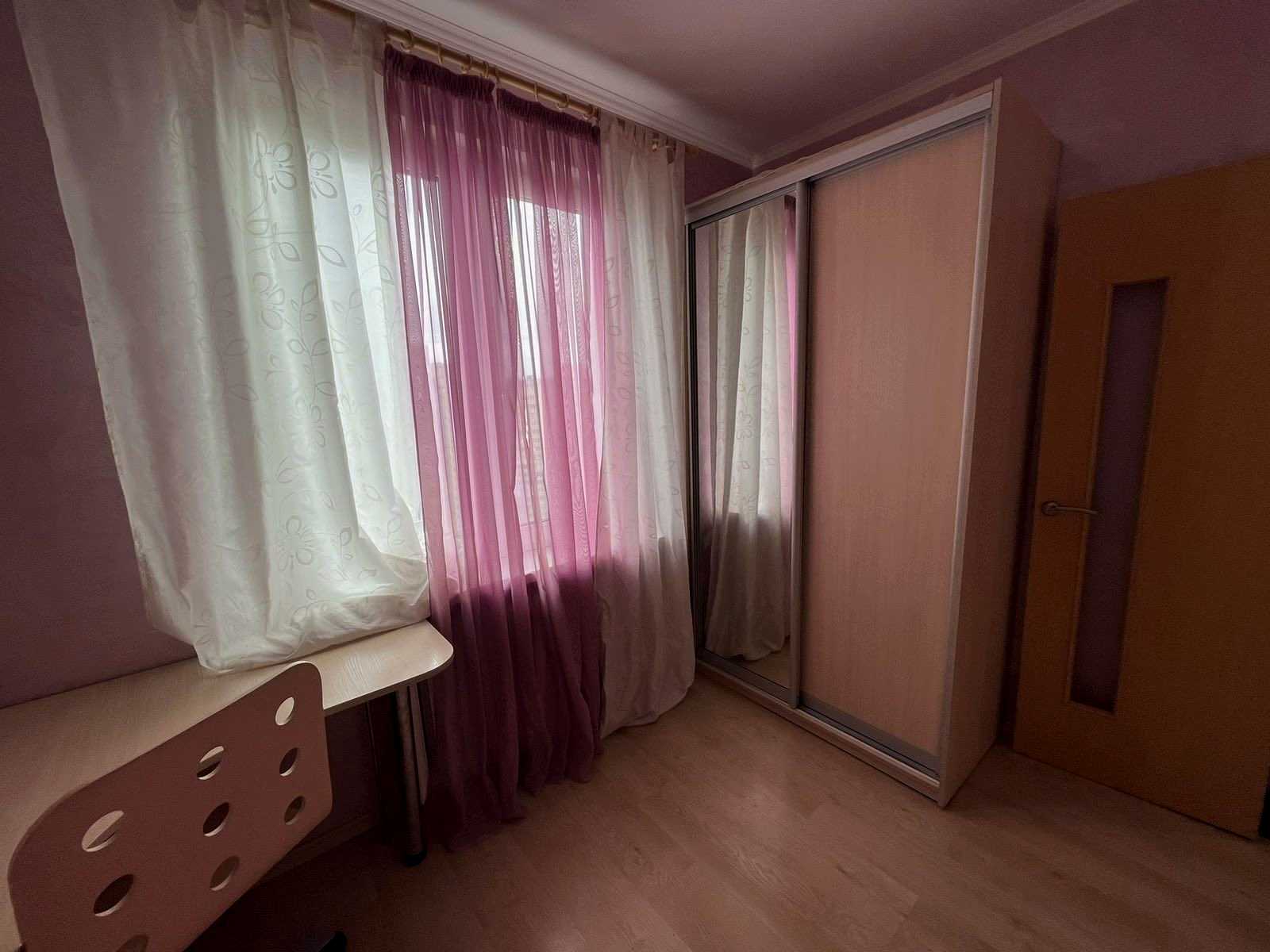 1880055777445794