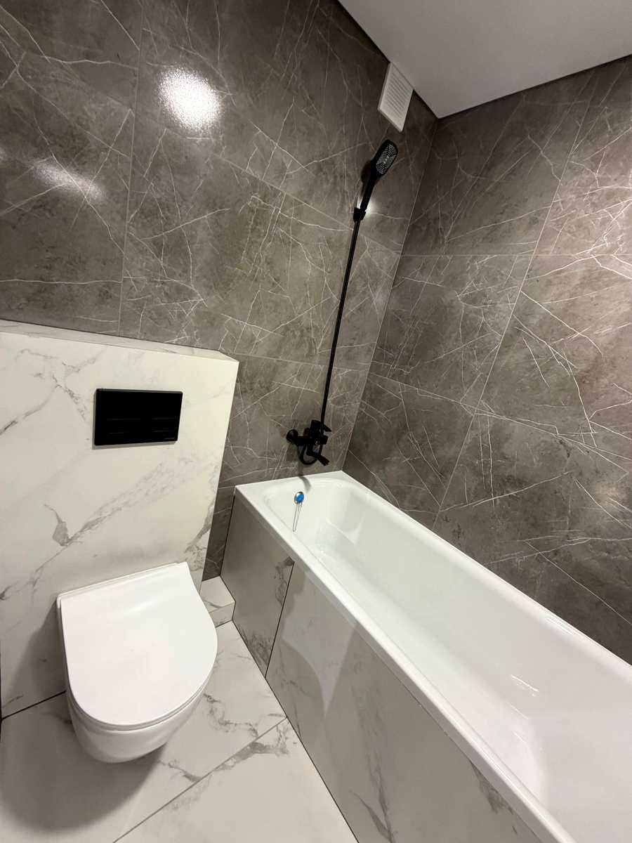 1880090705769521