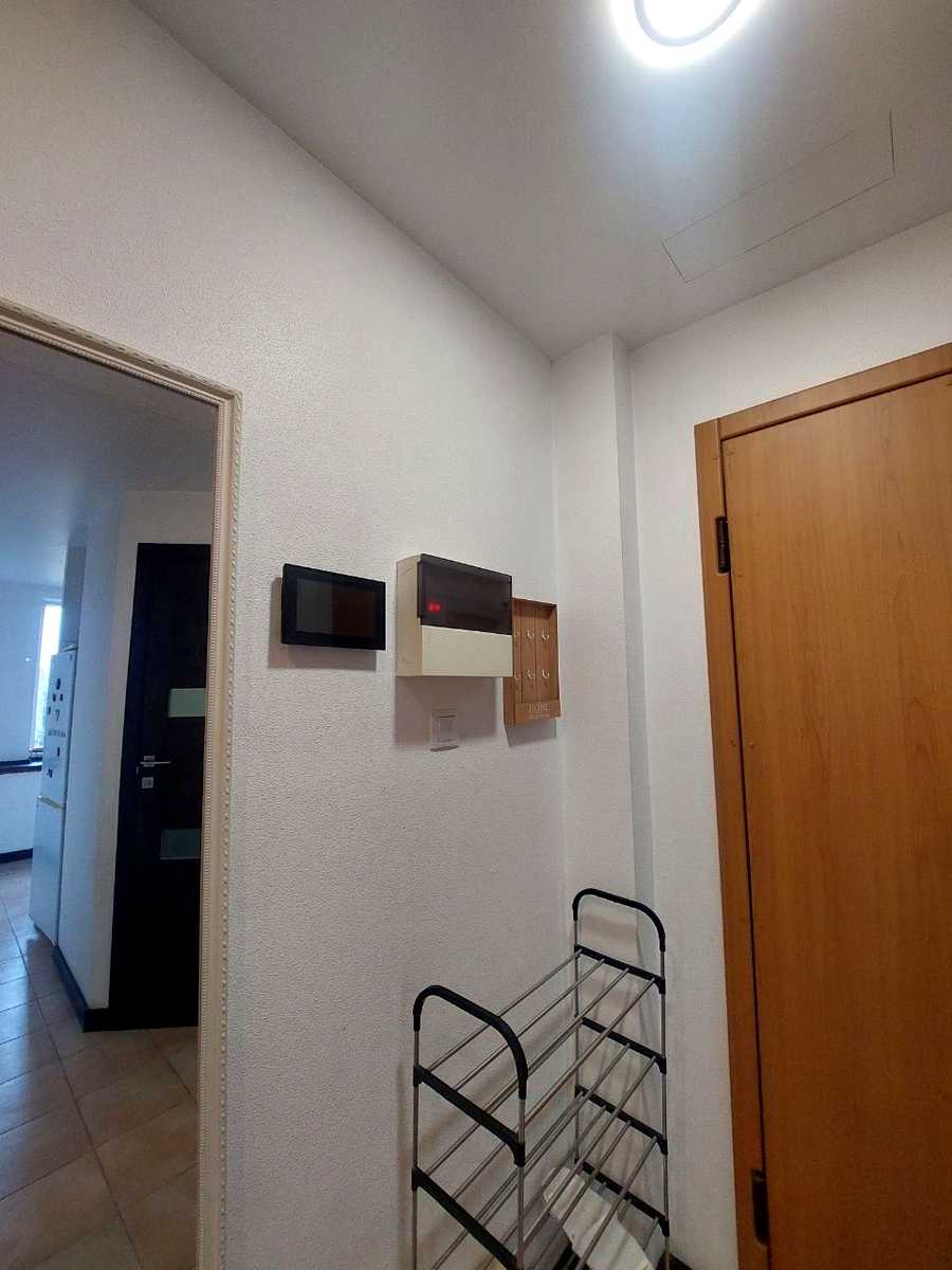 1880093770202372