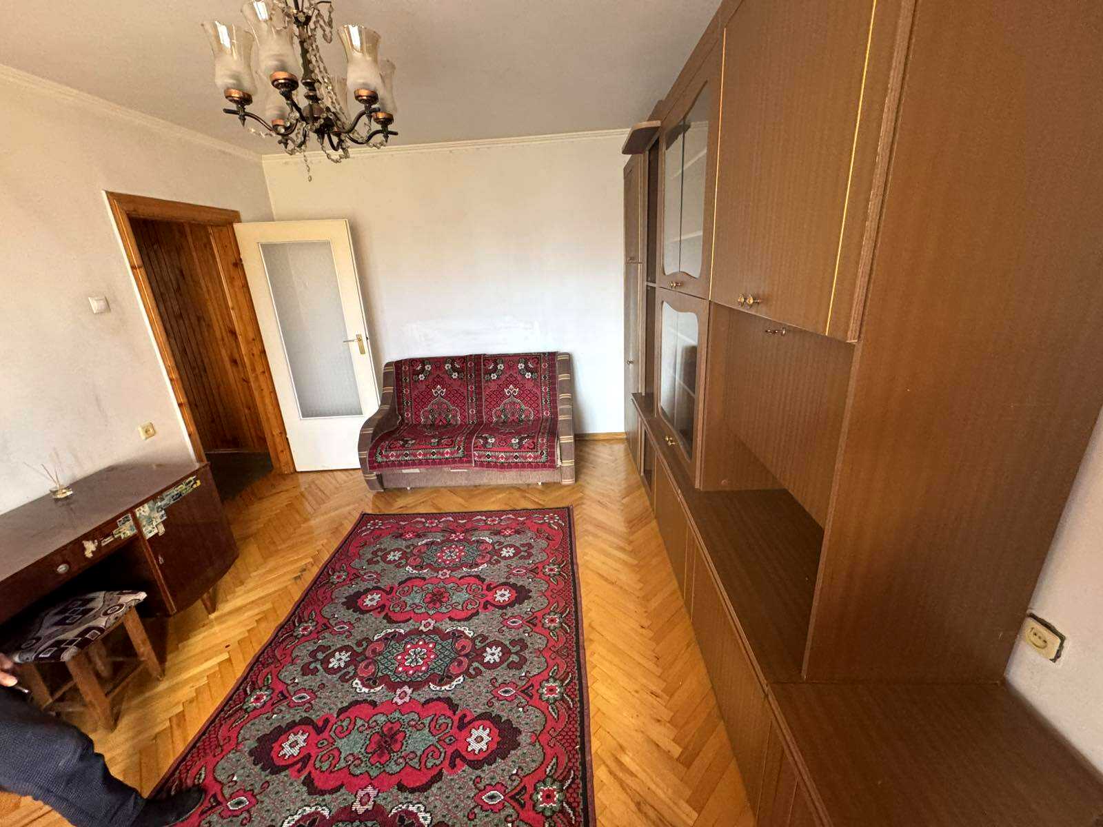 1880094562875971