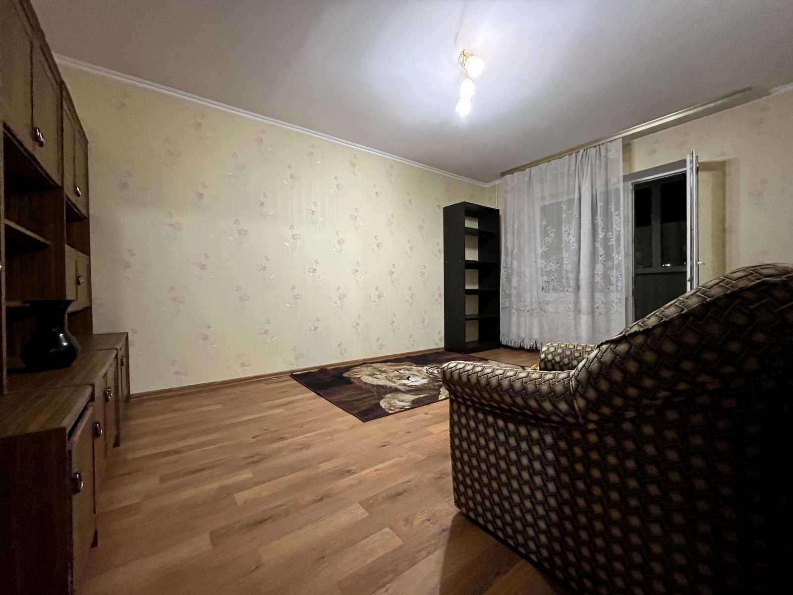 1880095765352658