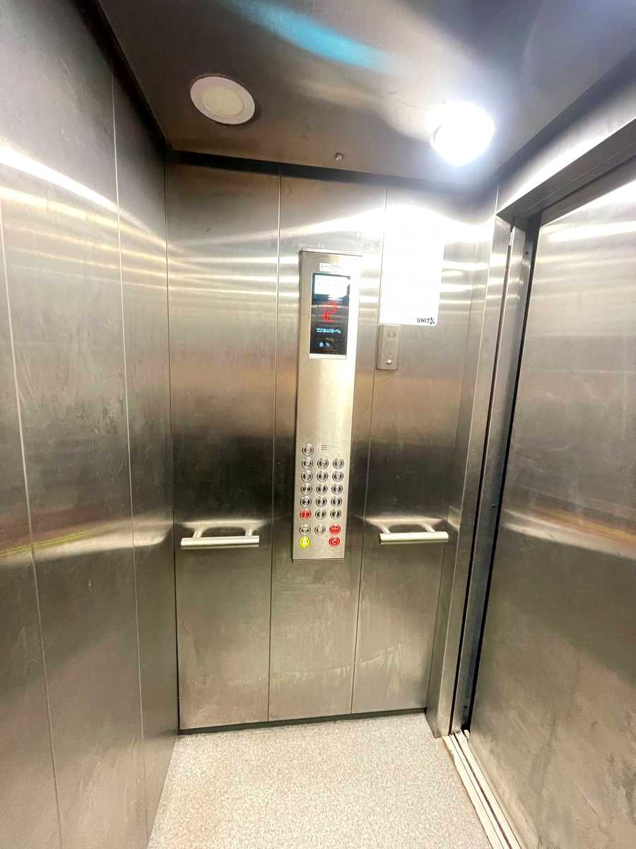 1880096256468232