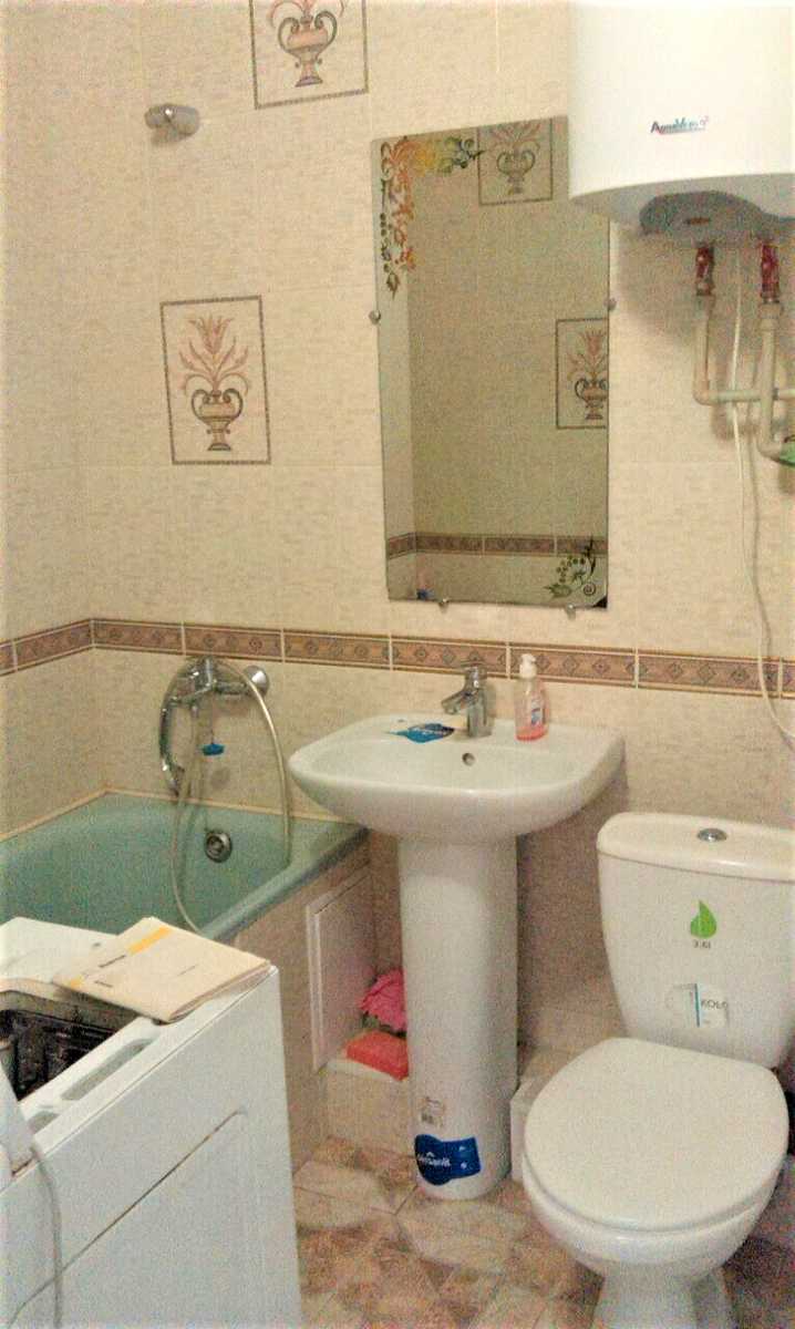1880098900190777