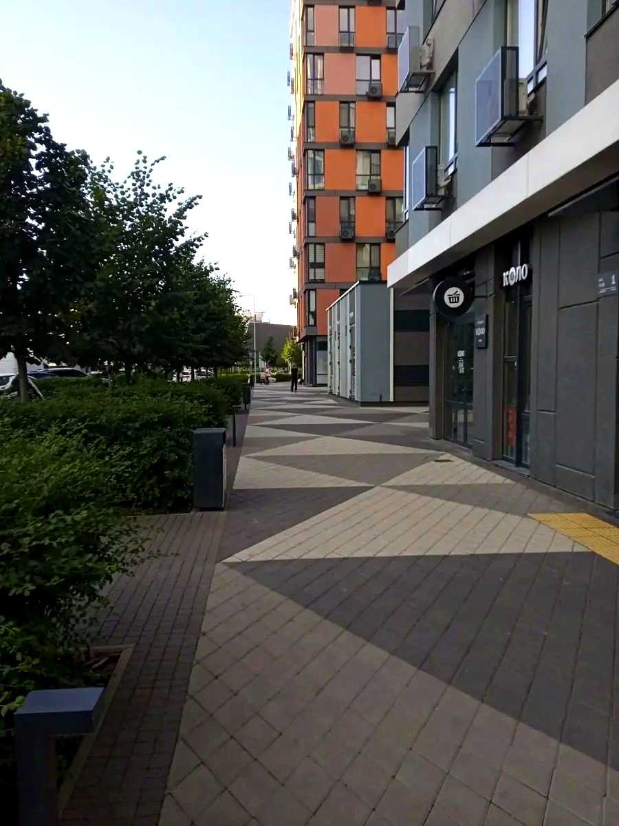 1880099174639869