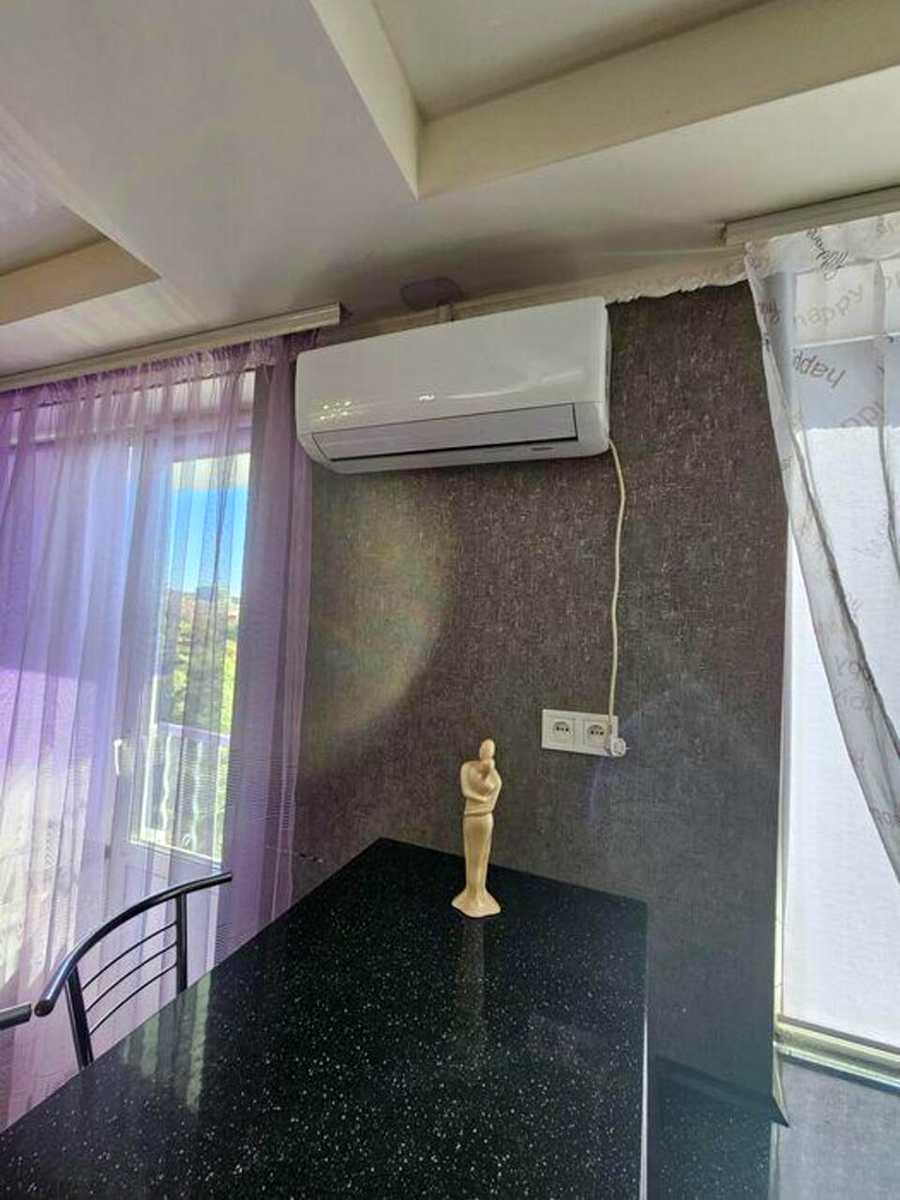 1880099470015494