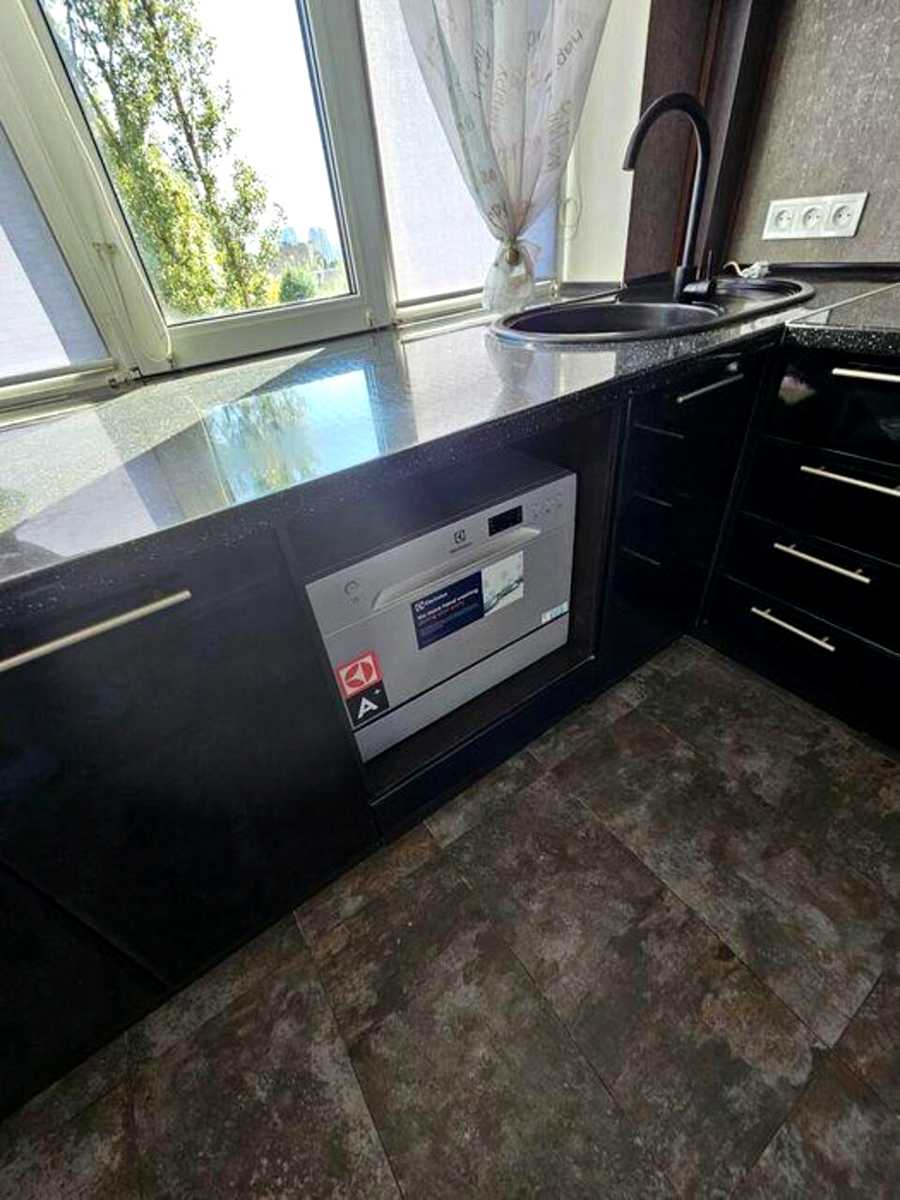 1880099470742012
