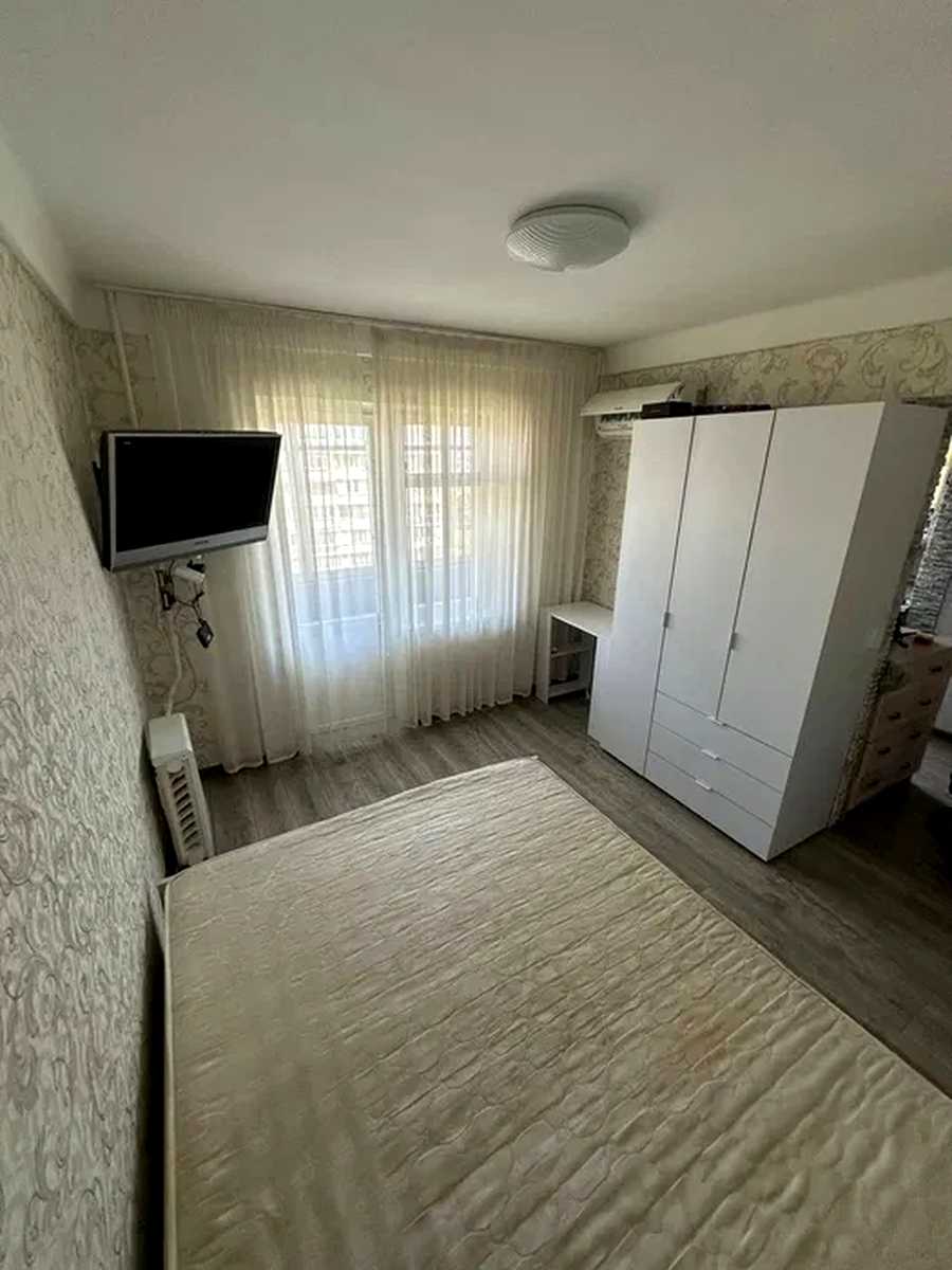 1880099632357099