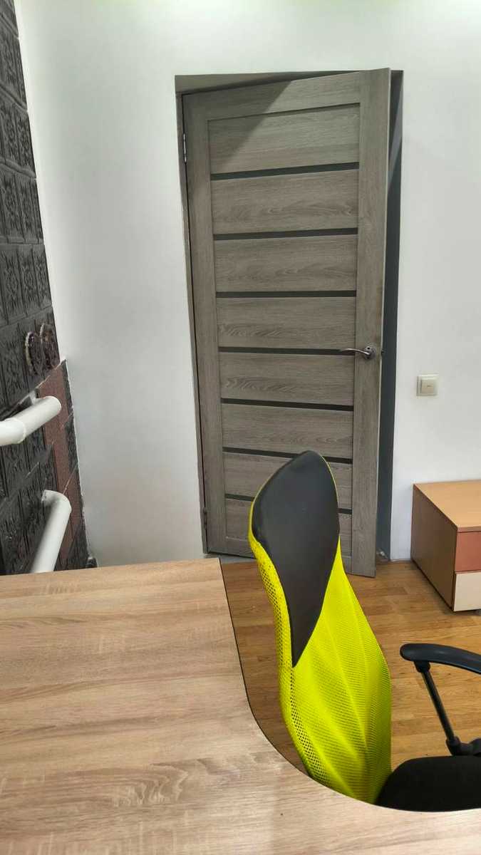 1880099698629833