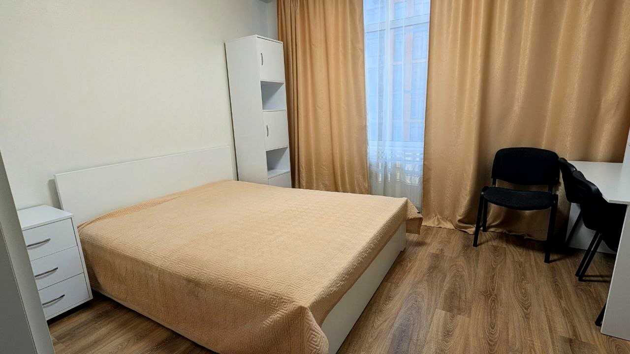 1880099857871417