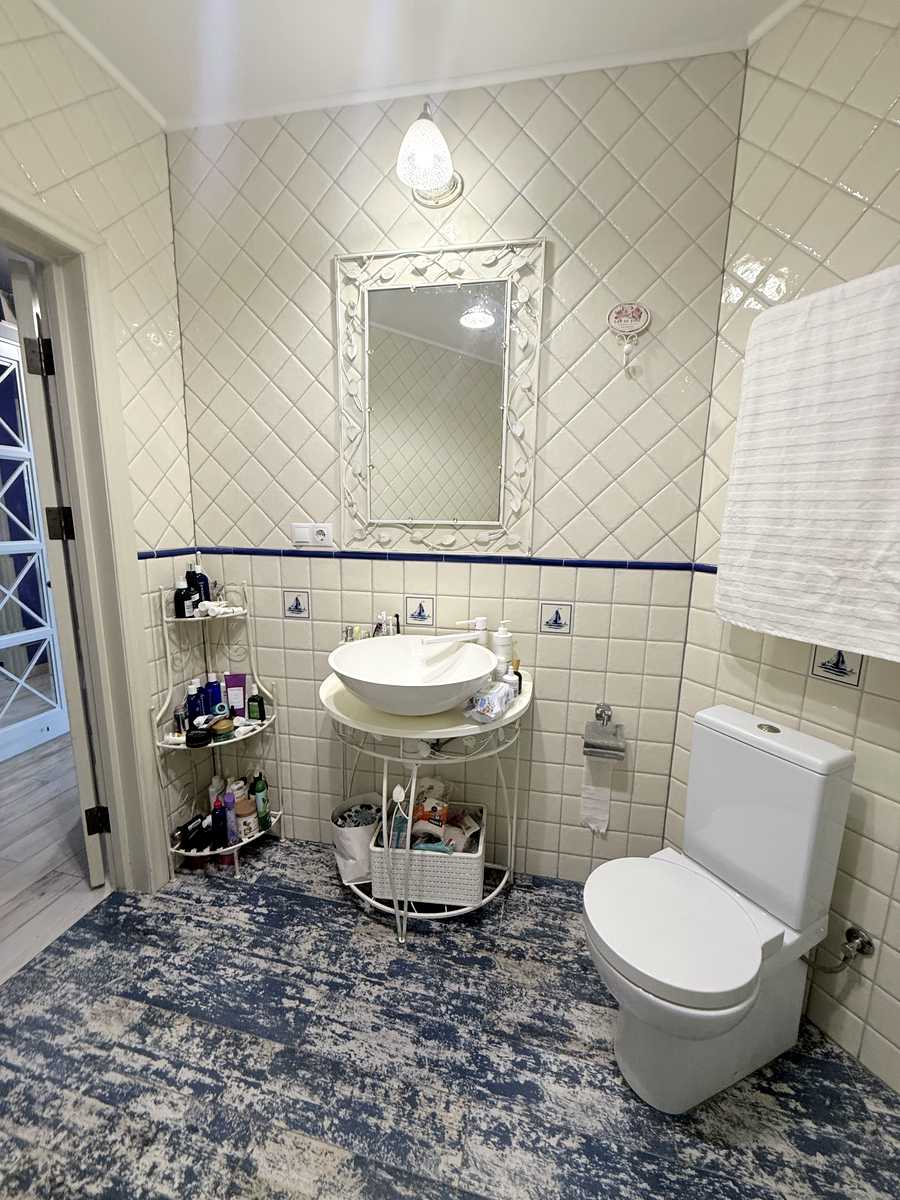 1880100682948751