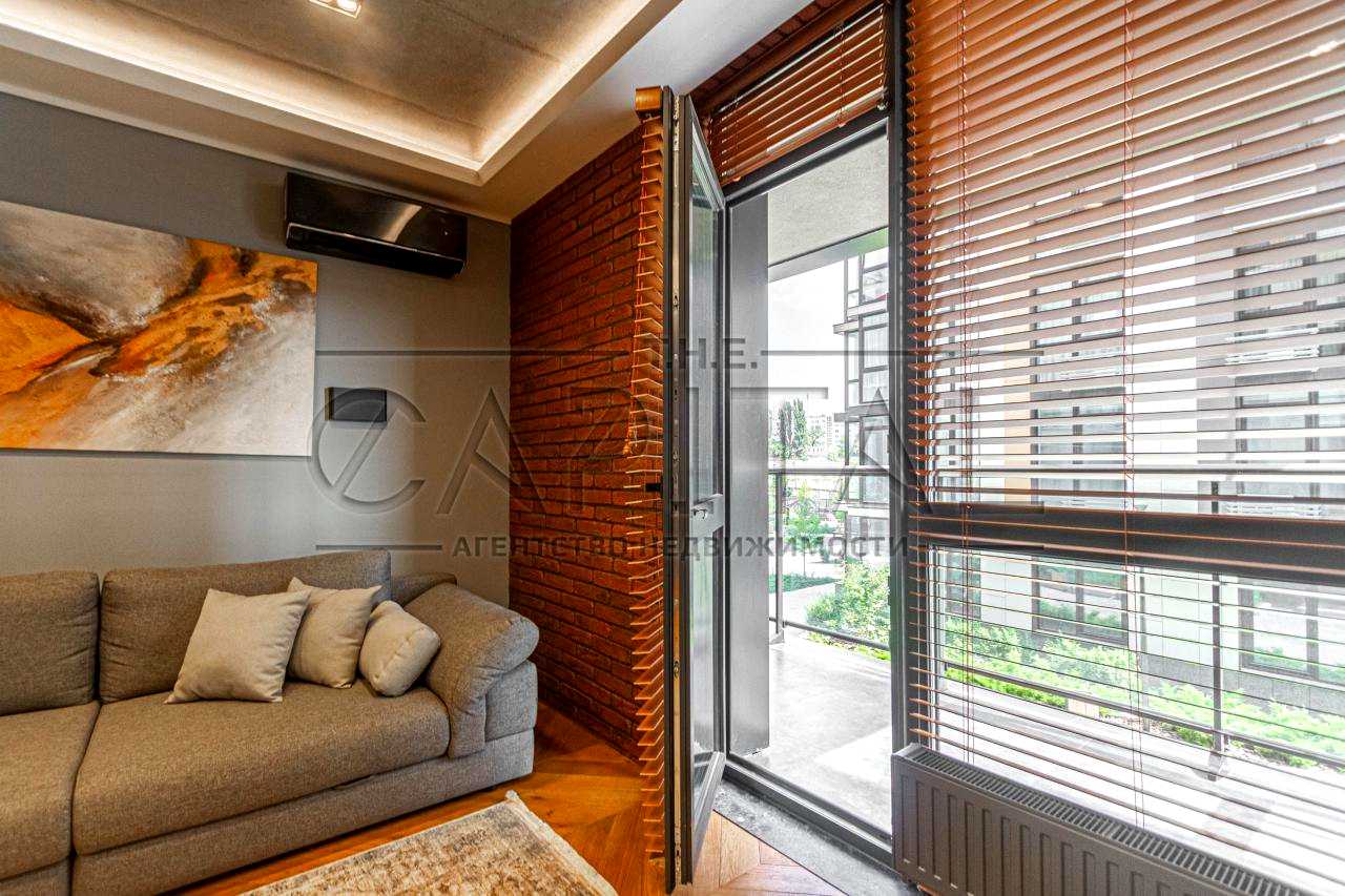 1880101277778278