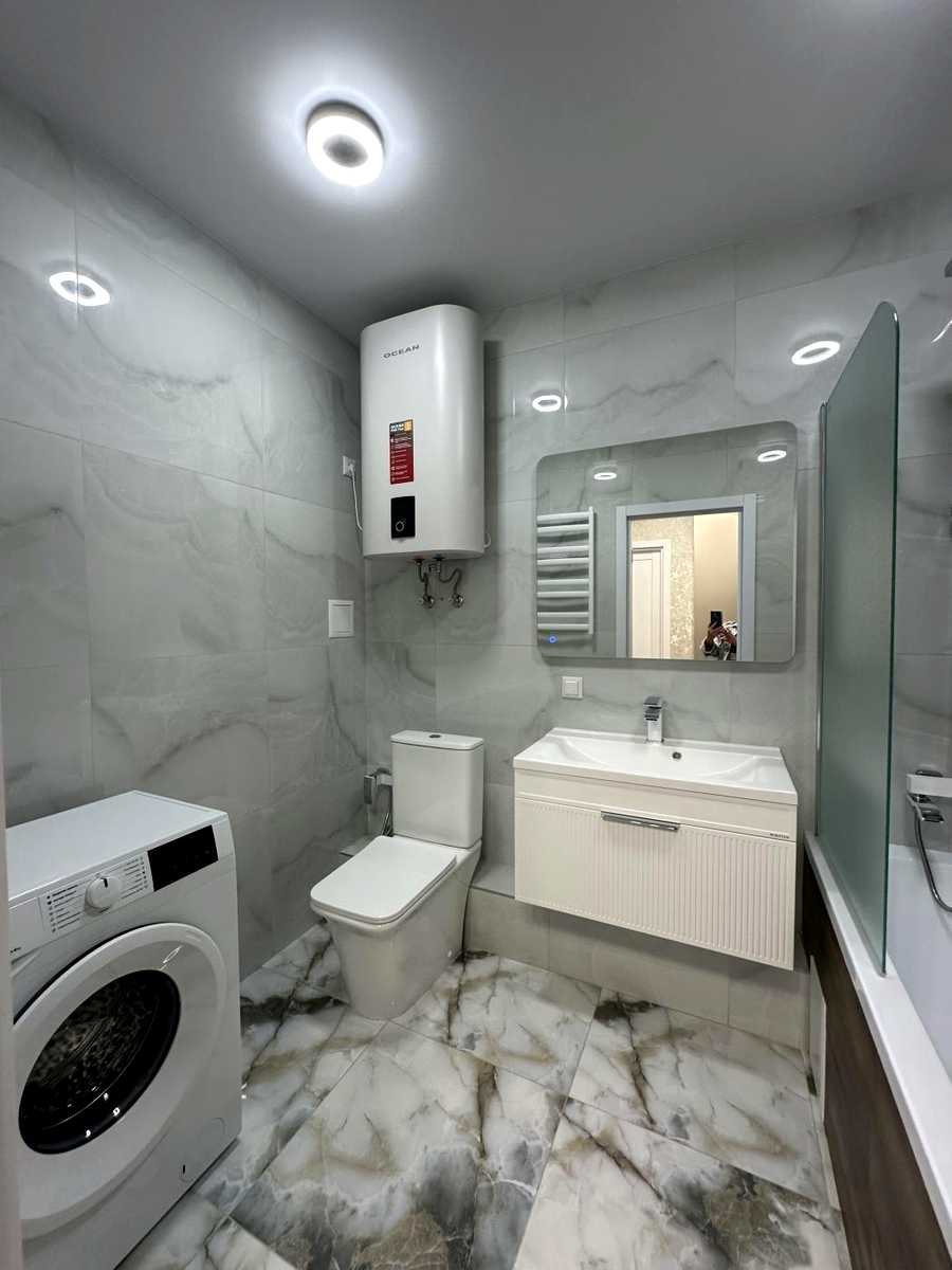 1880101731702752