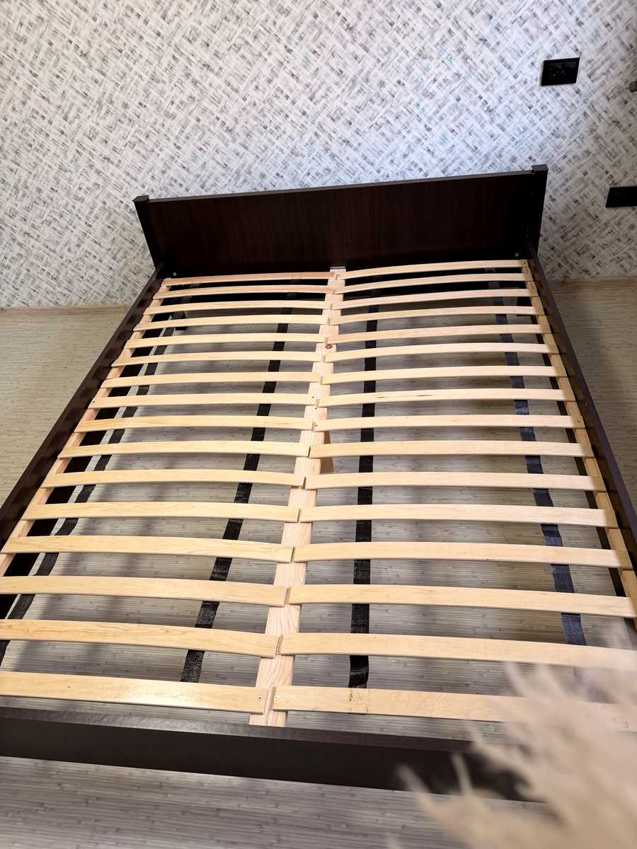 1880102403130124