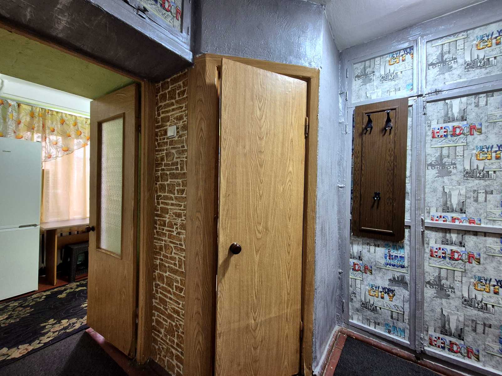 1880104376654437