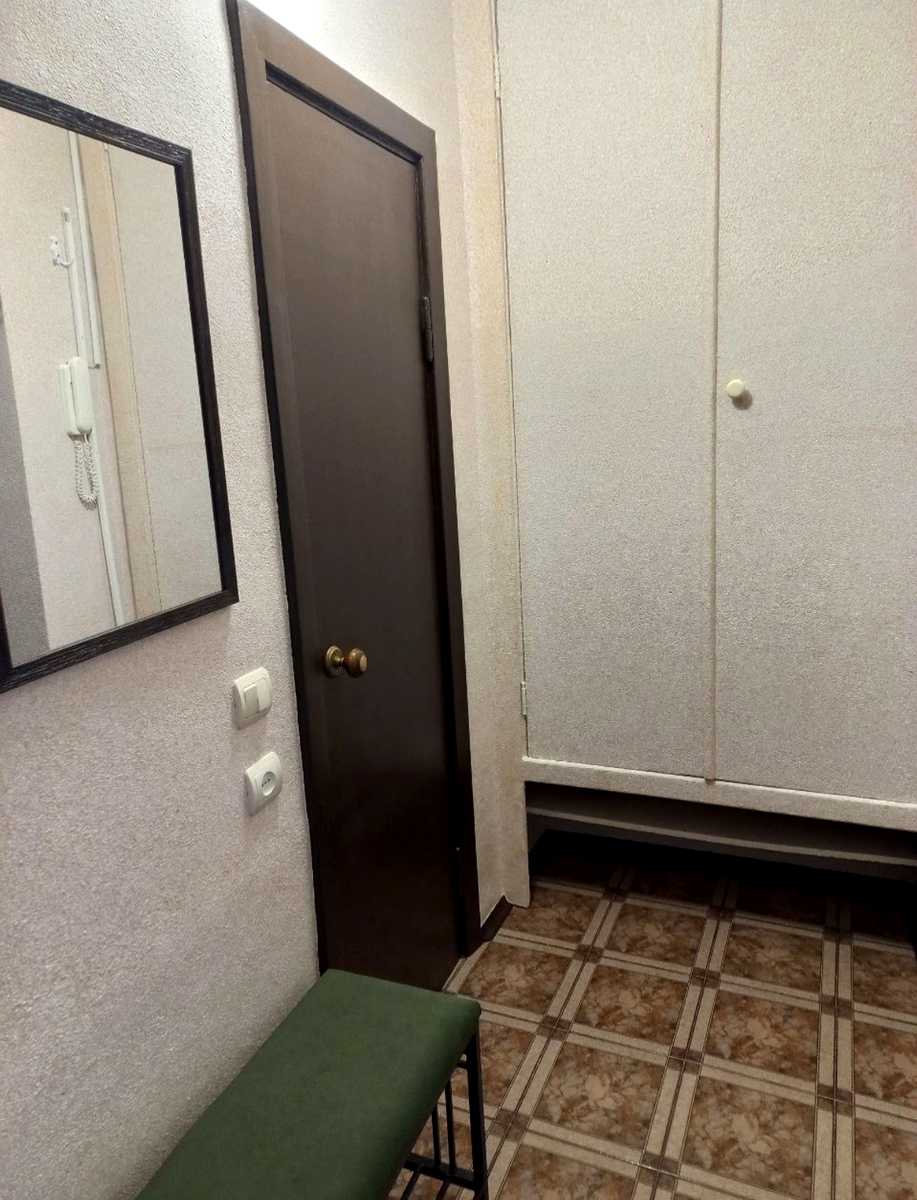 1880104726430124