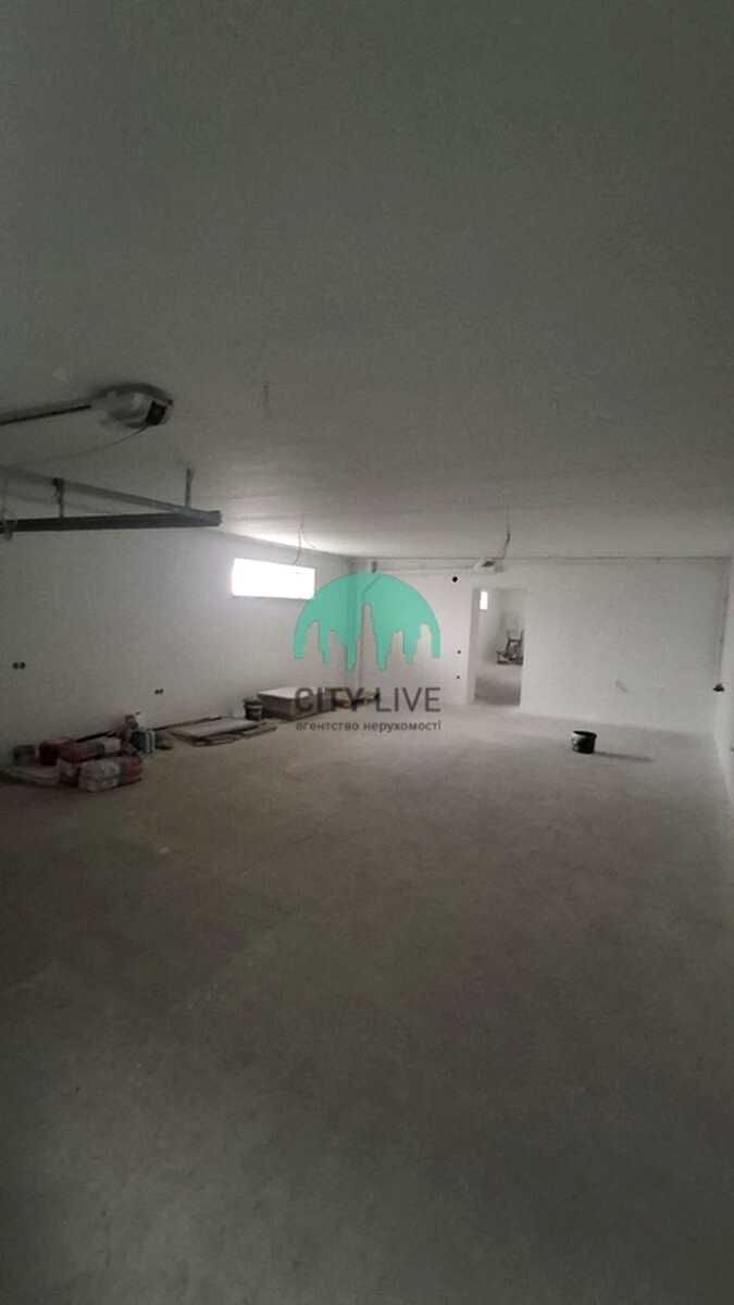 1880108081321933