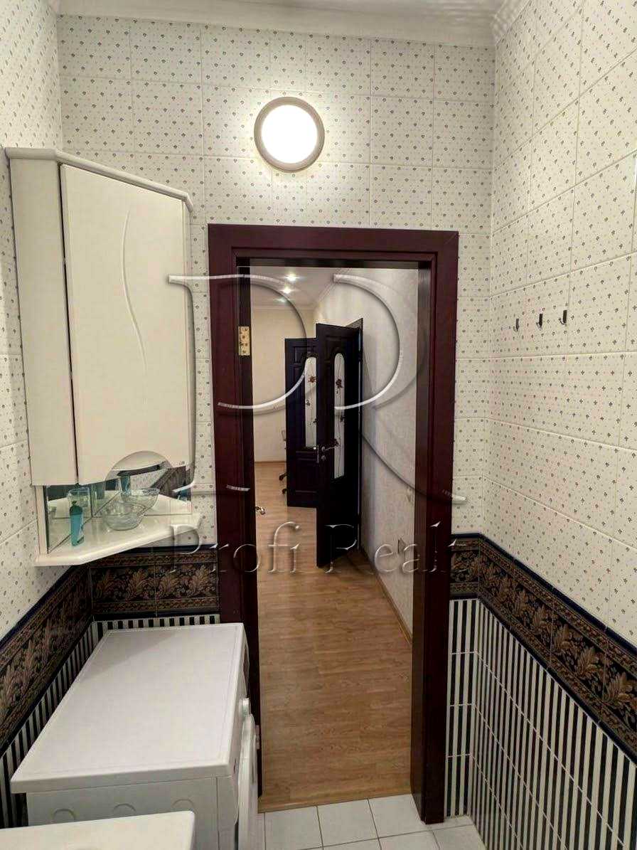 1880109872259123