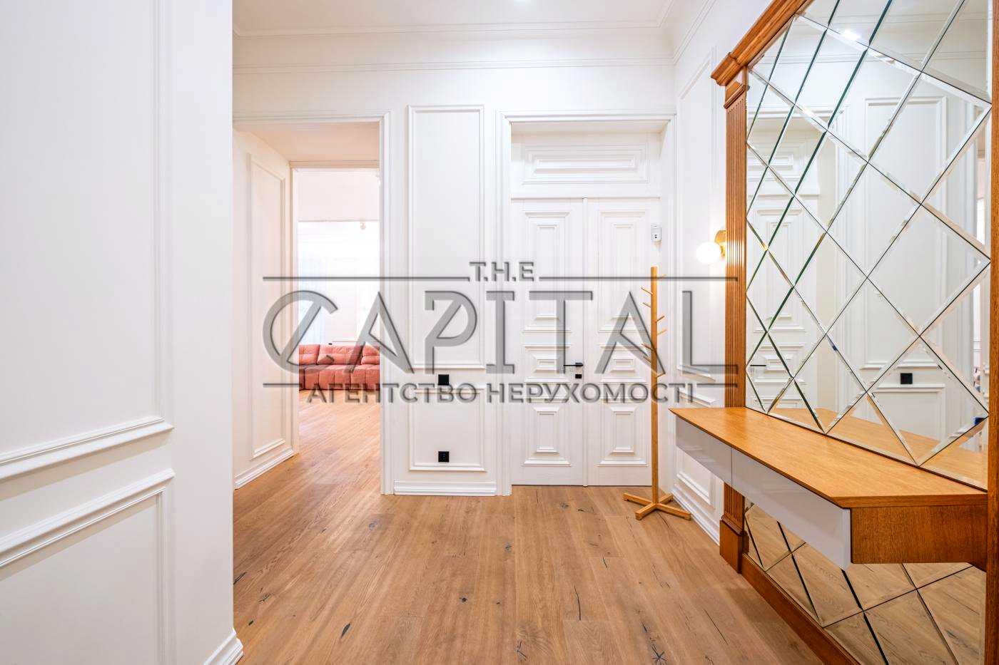 1880110132229360