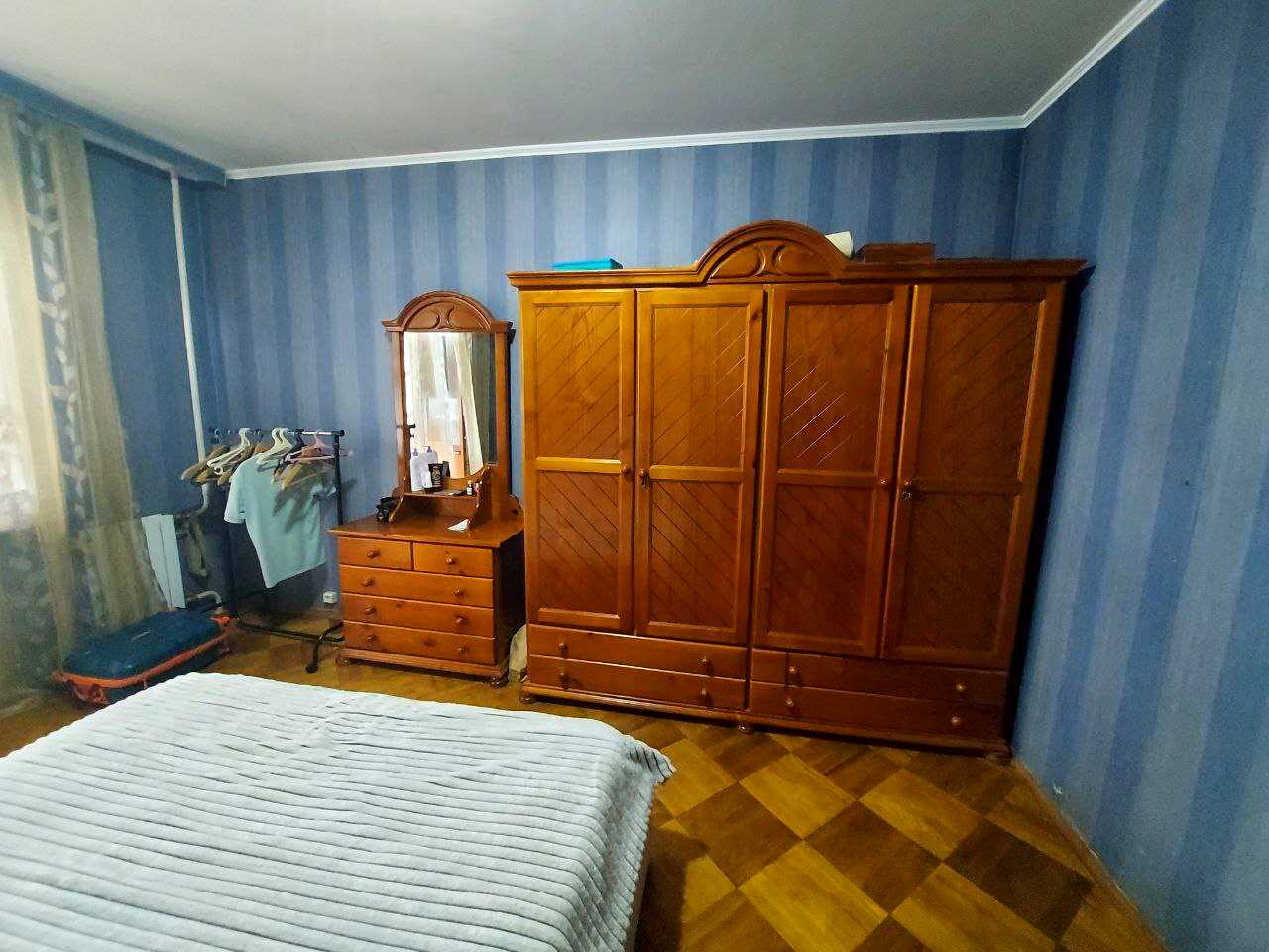 1880110930441542
