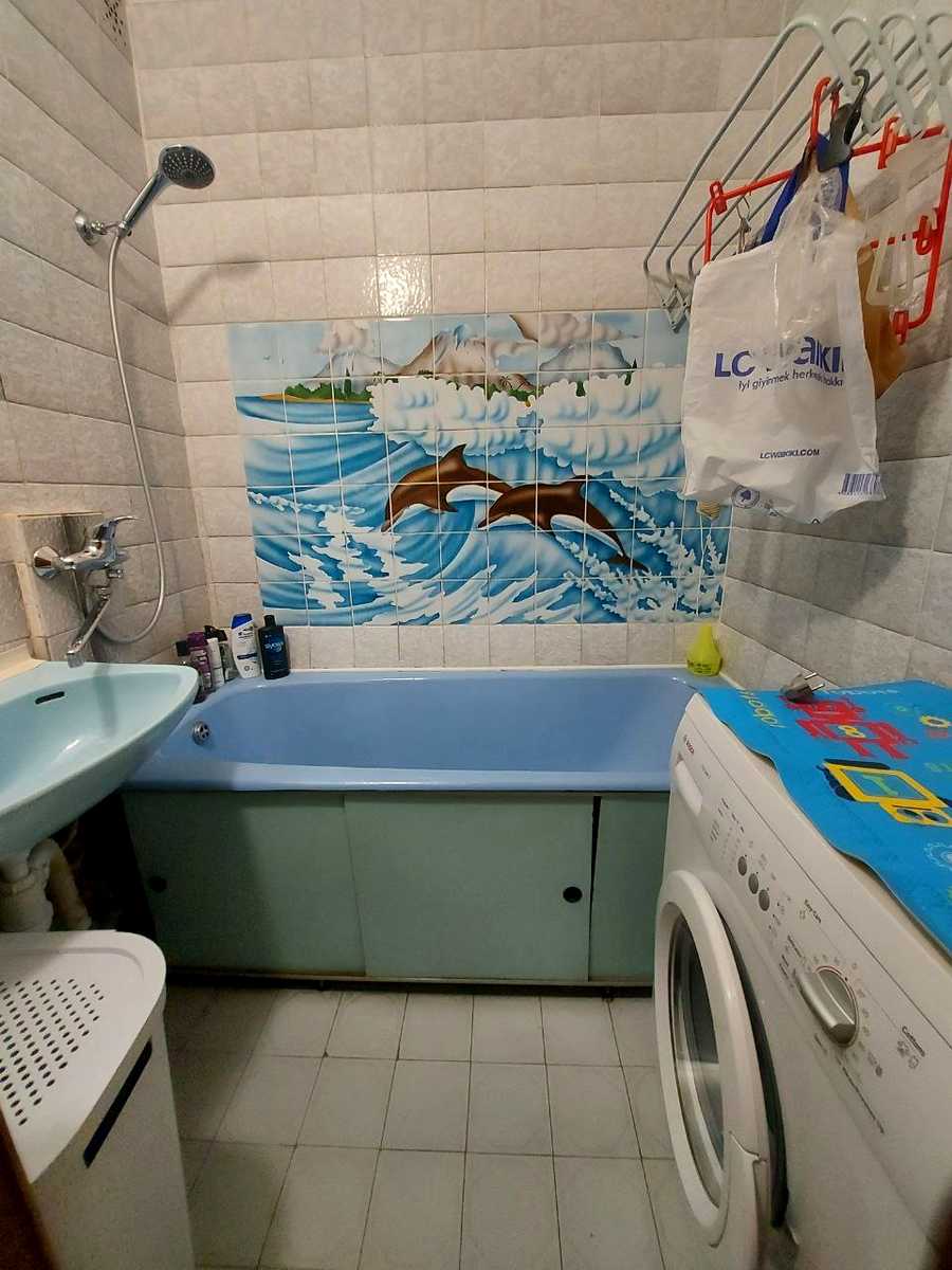 1880110930458796