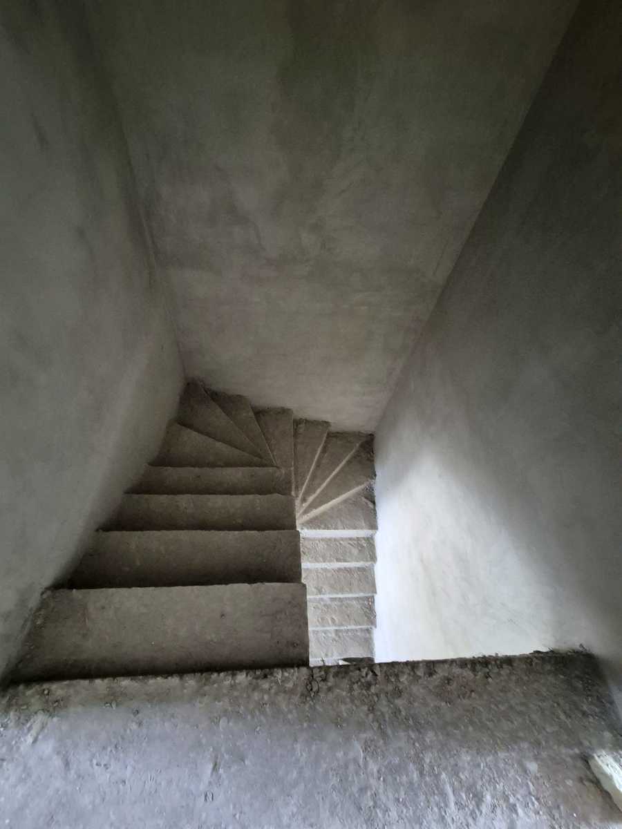 1880111529727499