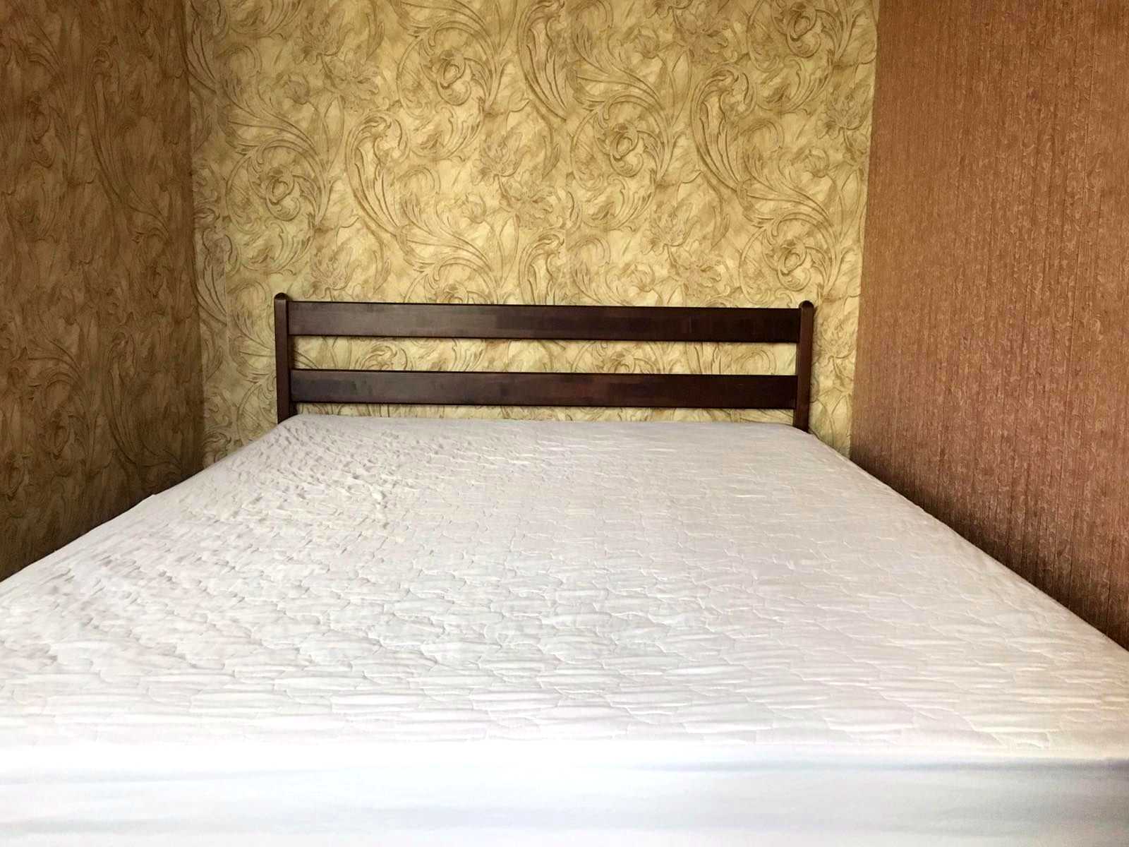1880112021659957