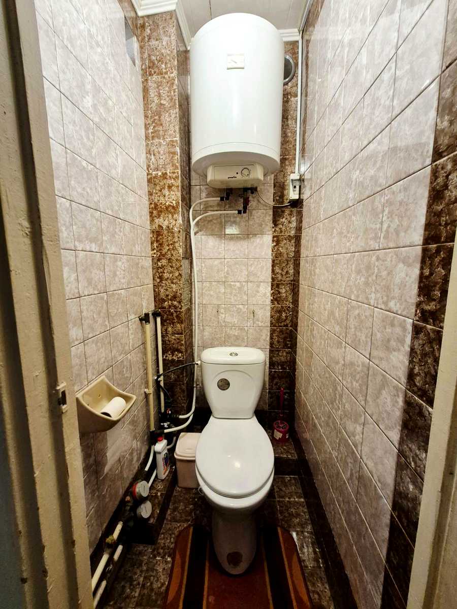 1880112200972217