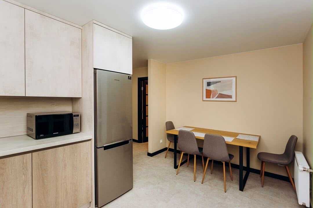 1880113649650026