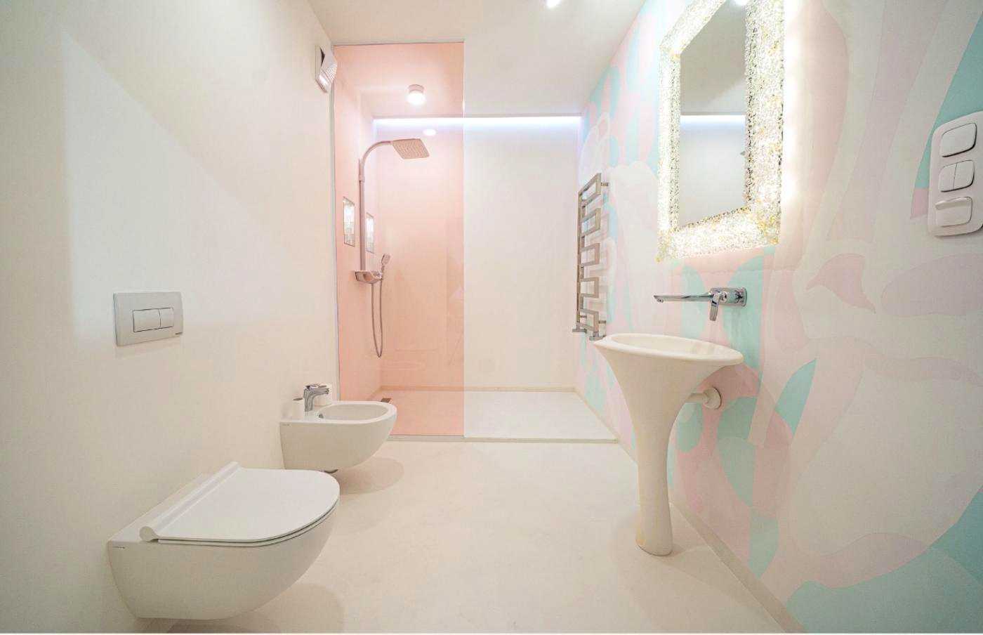 1880115775689877