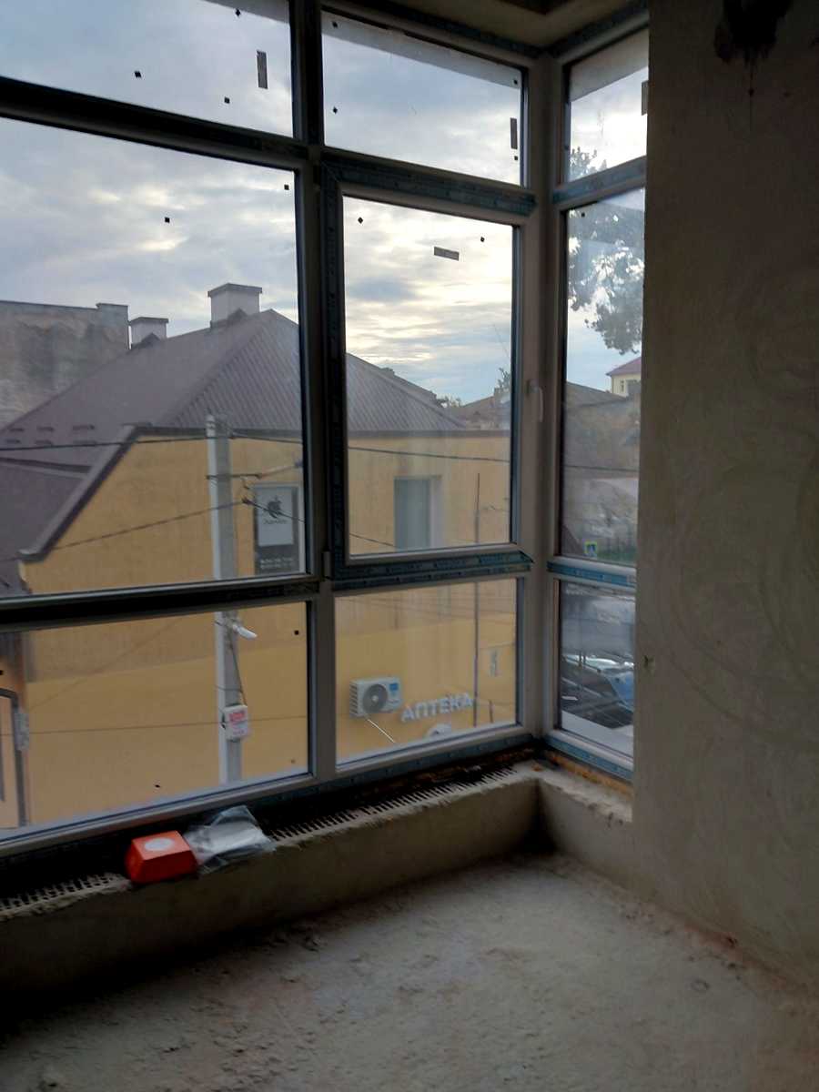 1880116228915643