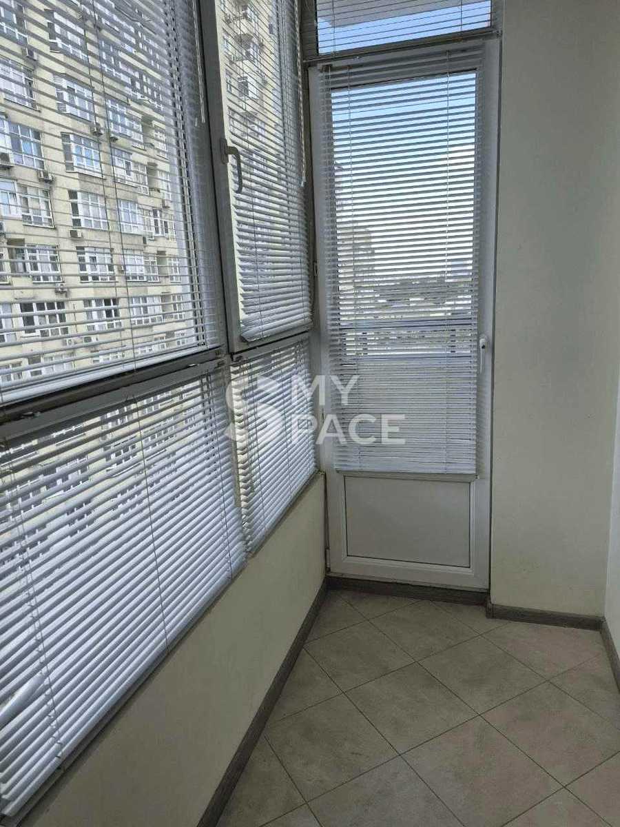1880120325323541