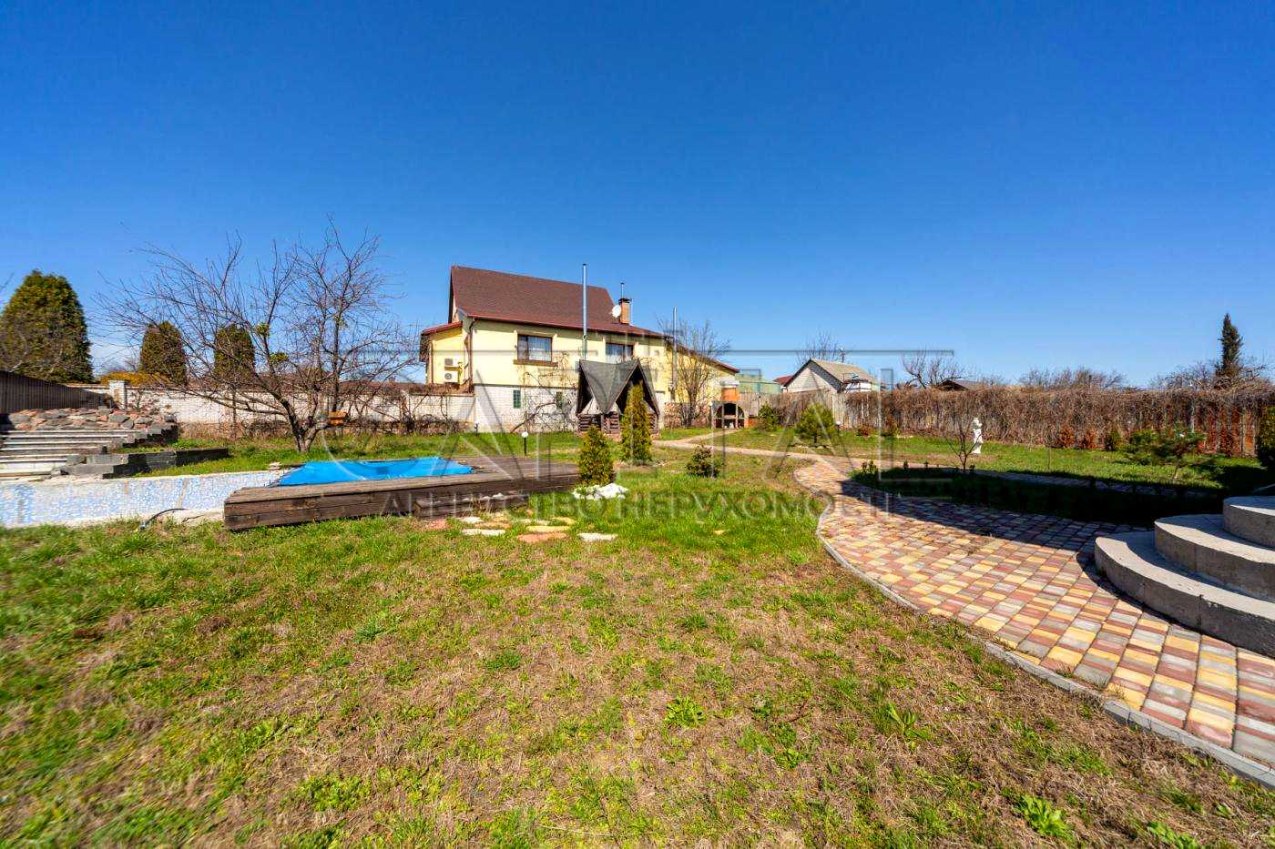 1880121994835425