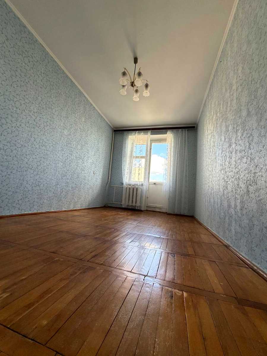 1880122869317619