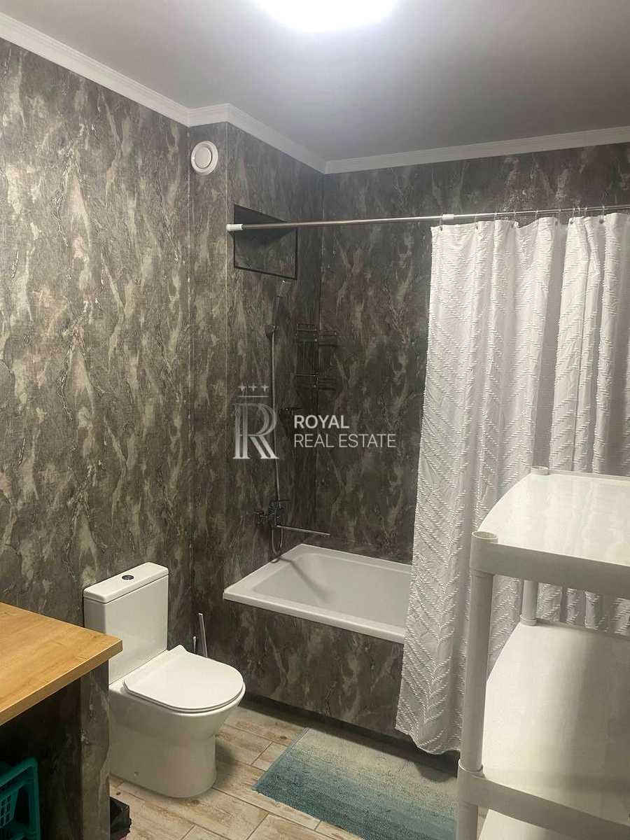 1880123471117132