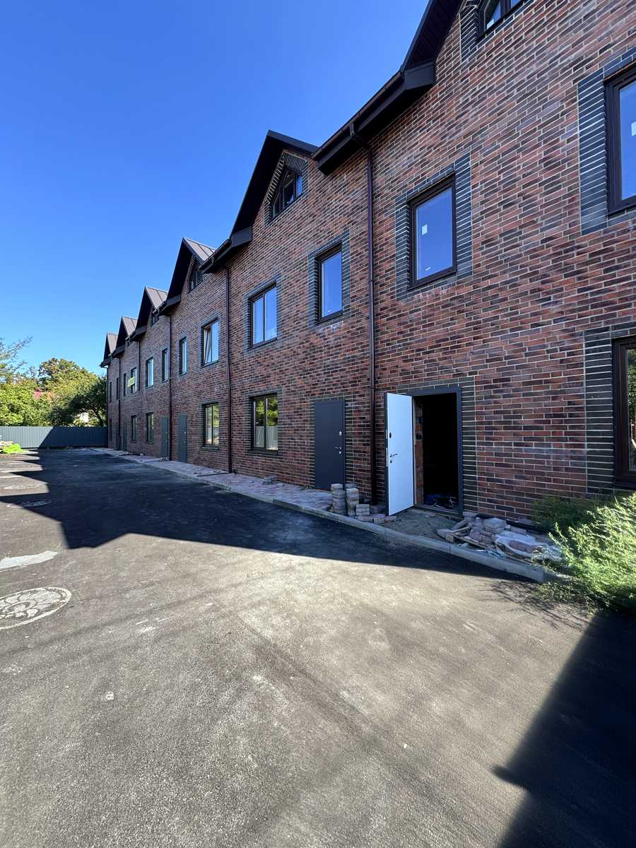 1880123981784330
