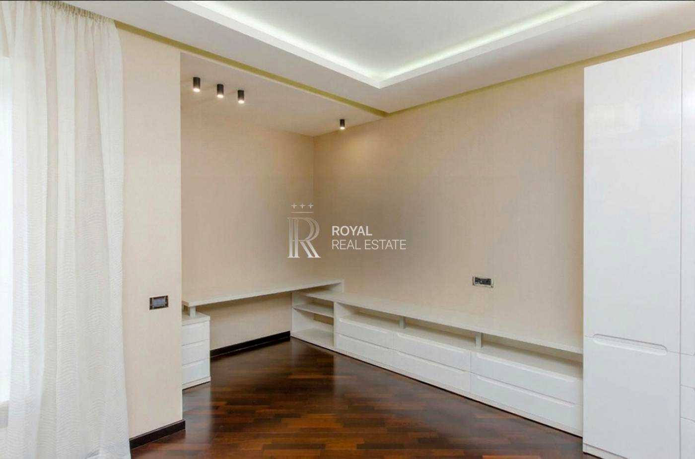 1880124059879275