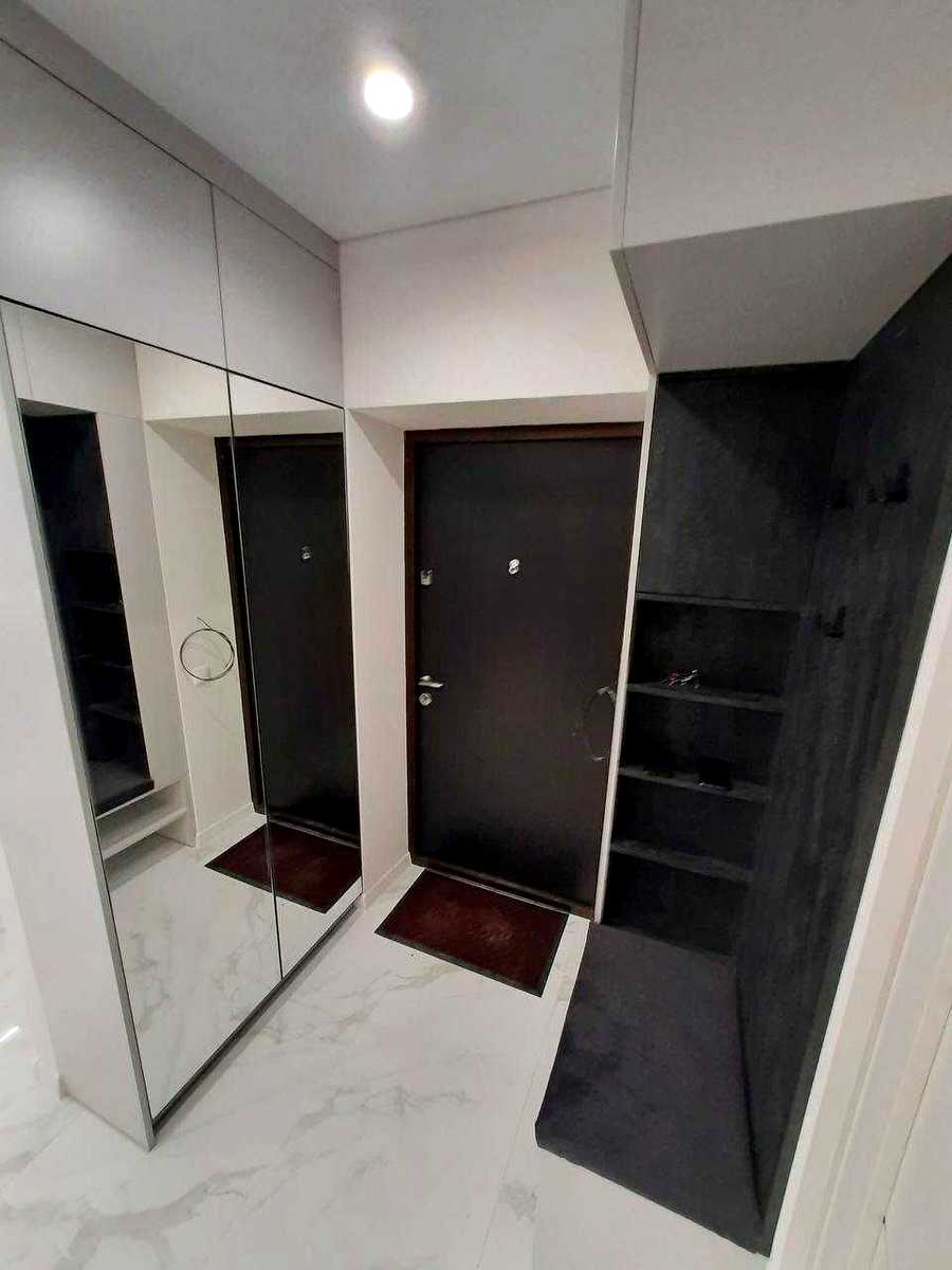 1880124195619551