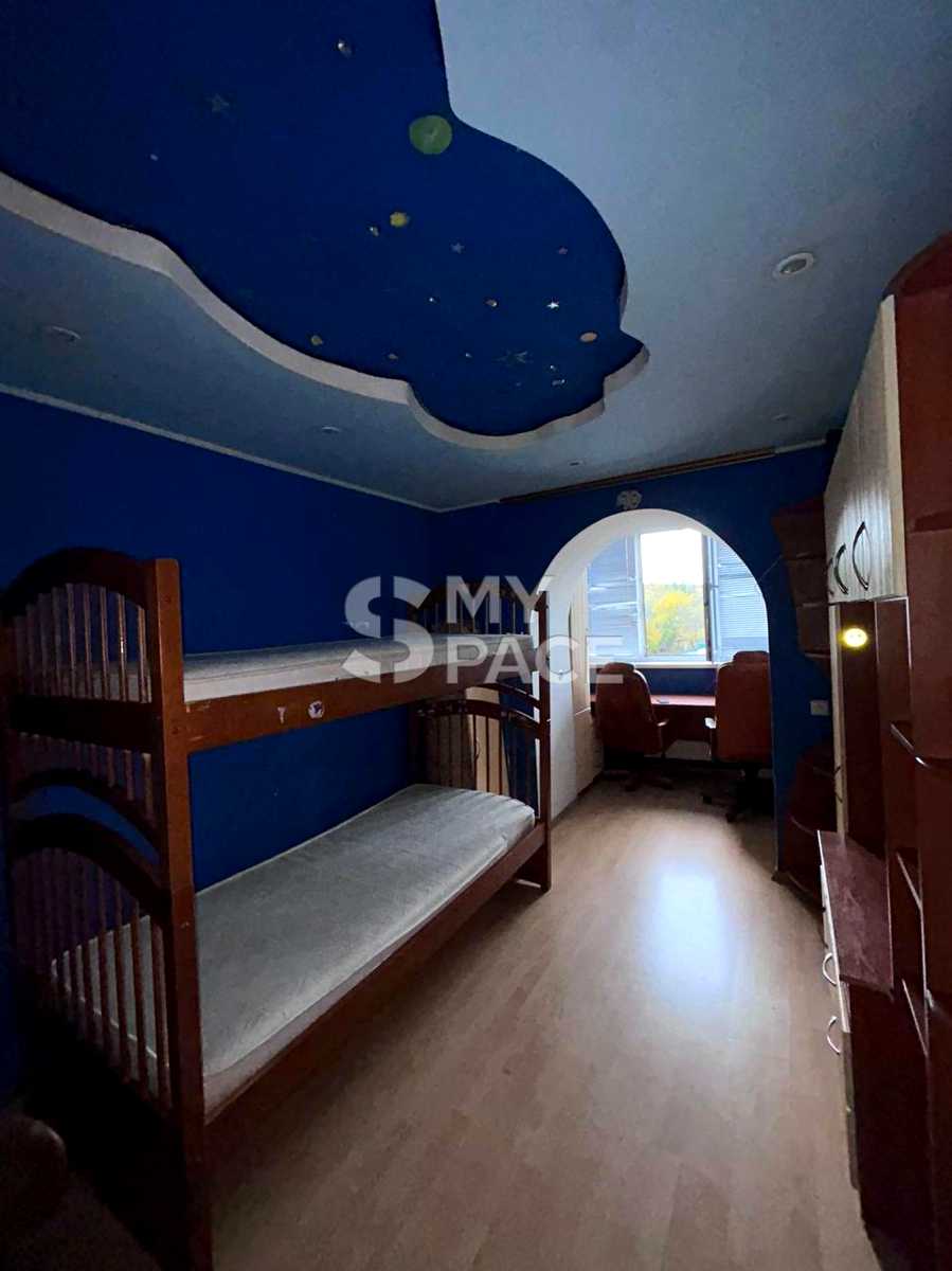 1880127667923910