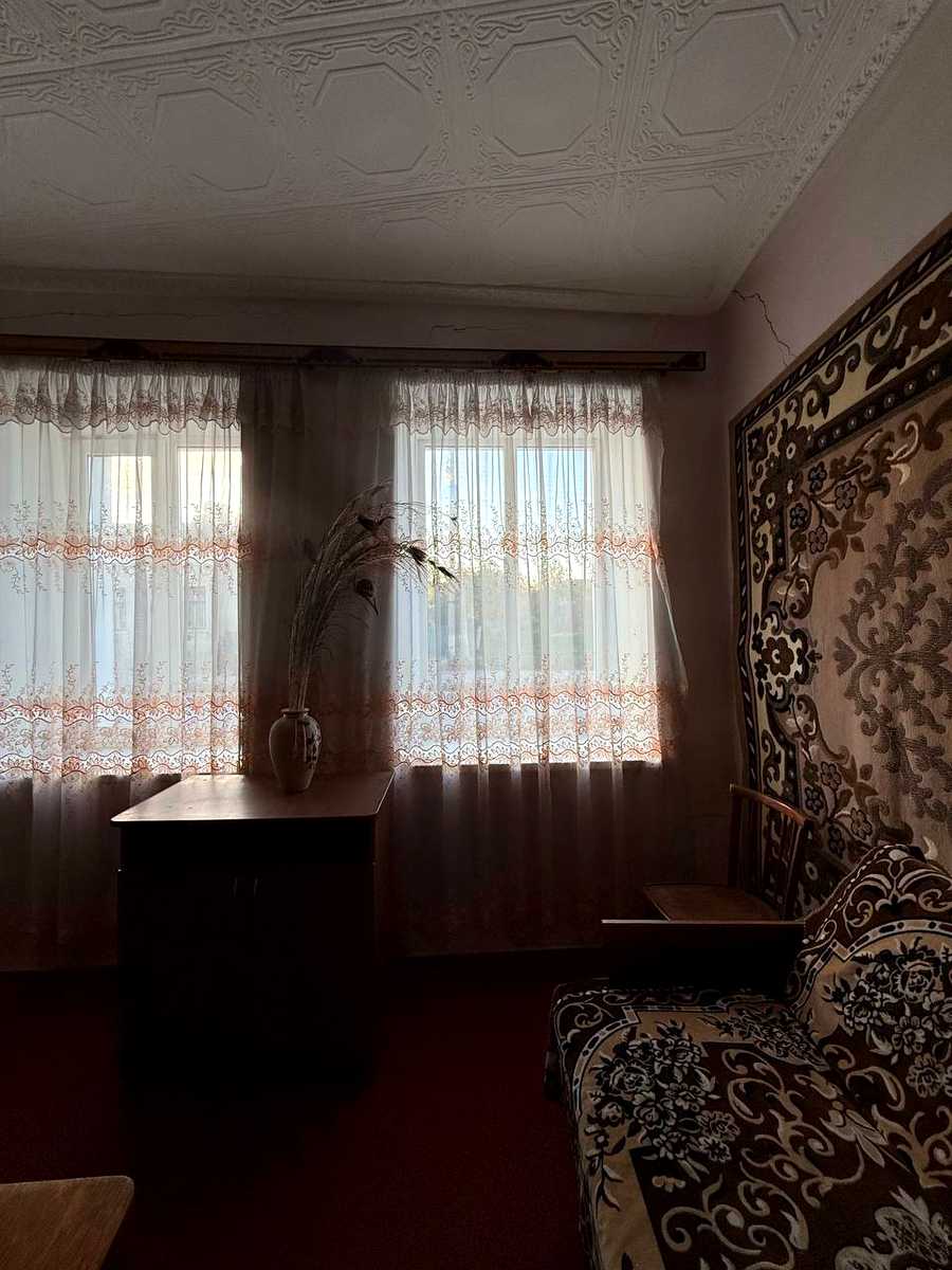 1880129467875683