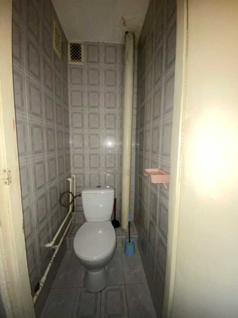 1880133912137889