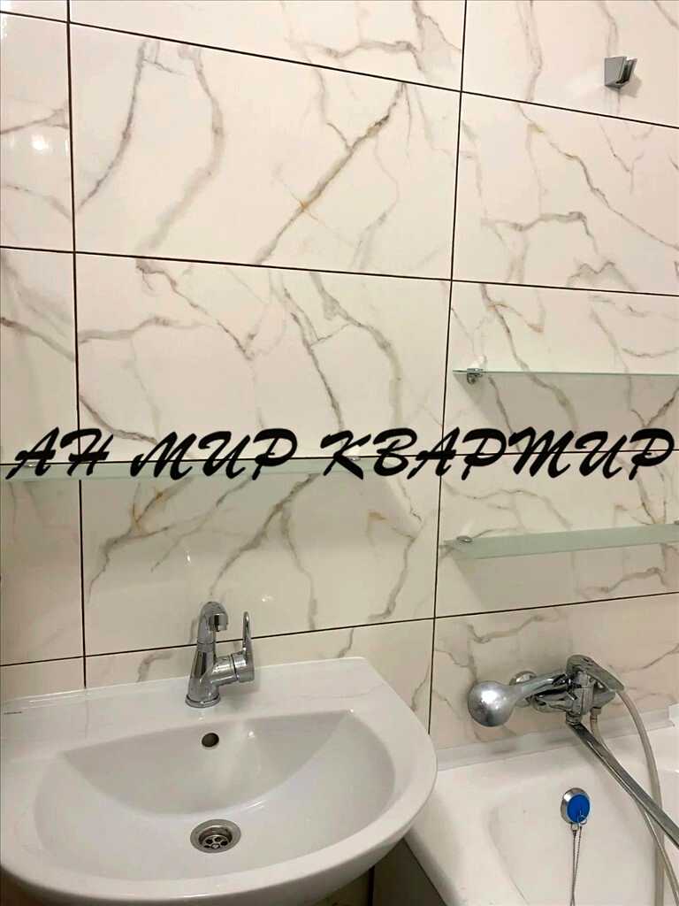 1880135423344274