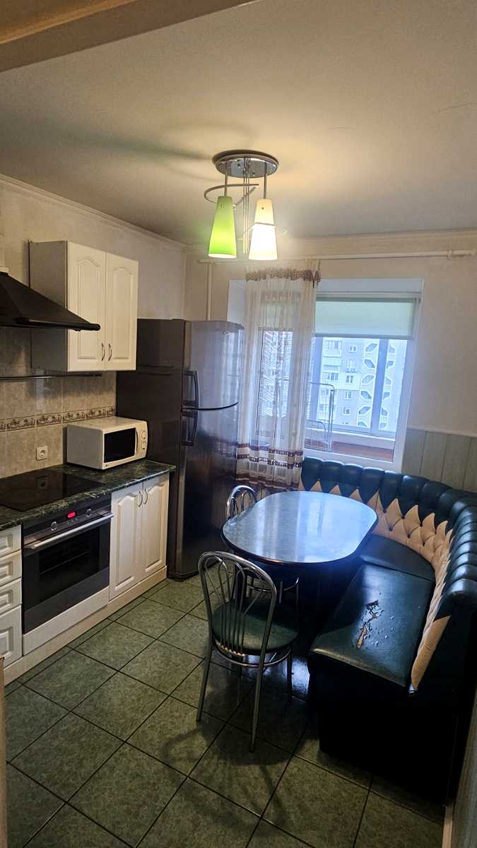 1880141036063201
