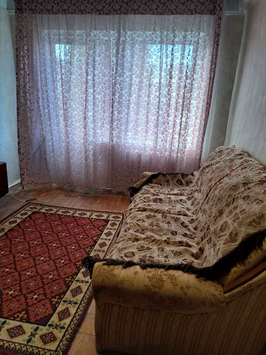 1880144614684422