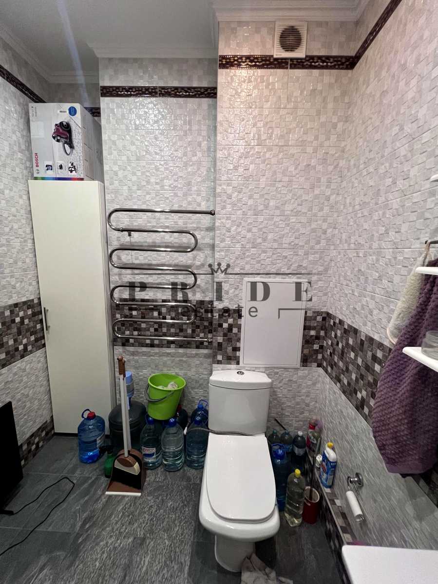 1880145615570706
